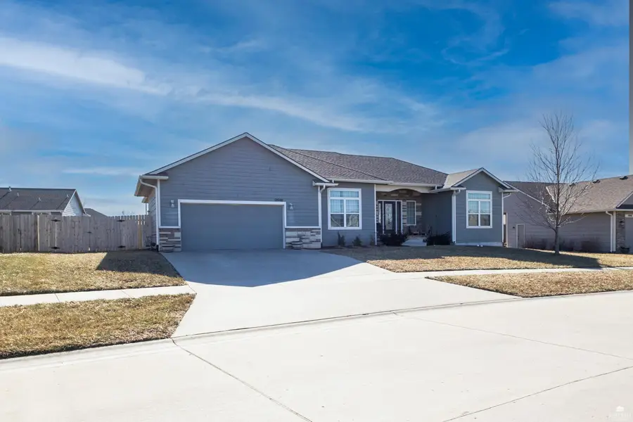 9948 Rosemary Lane, Manhattan, KS 66502 - #2