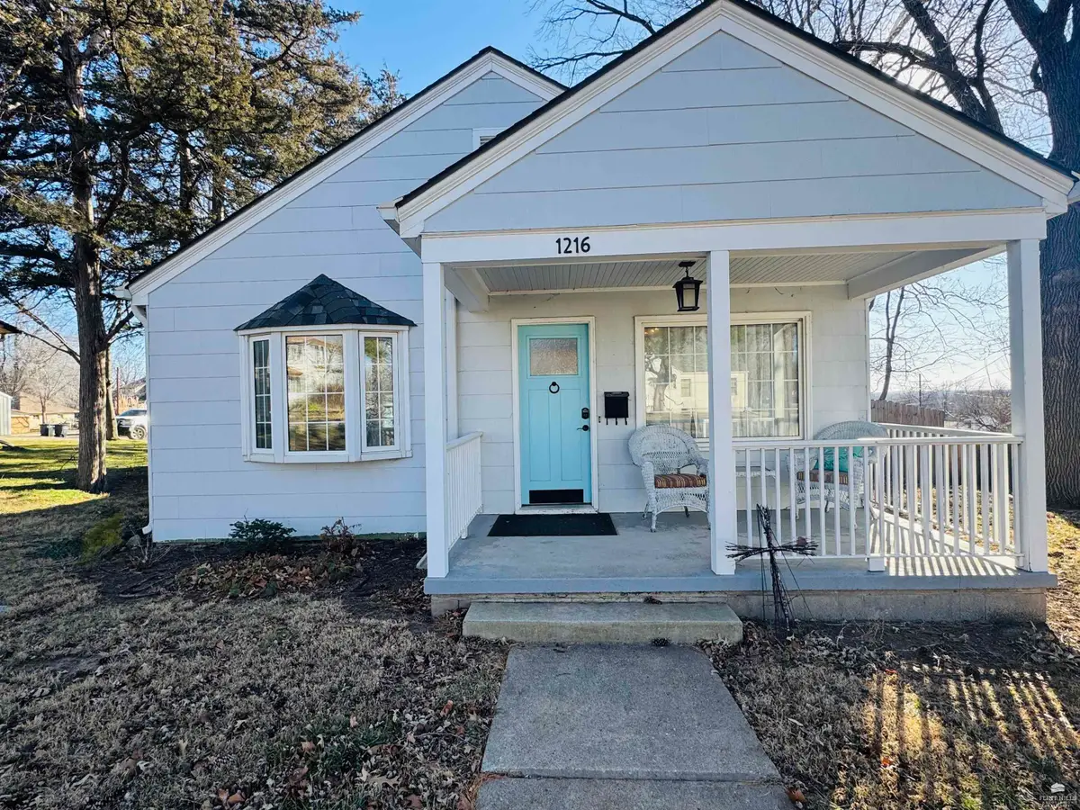 1216 Dexter, Clay Center, KS 67432 - Image #1