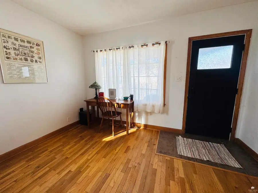 1216 Dexter, Clay Center, KS 67432 - Image #2