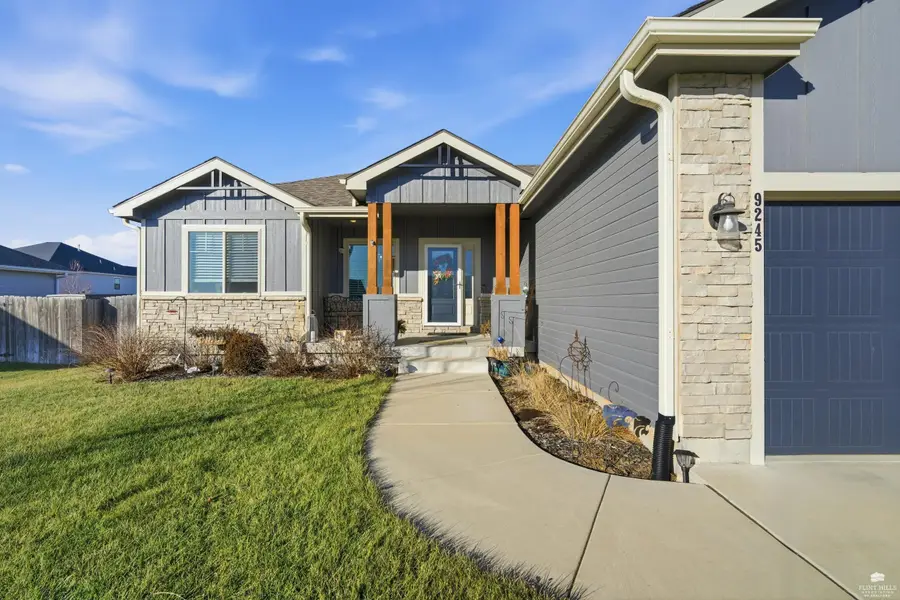 9245 Cara's Way, Manhattan, KS 66503 - #3