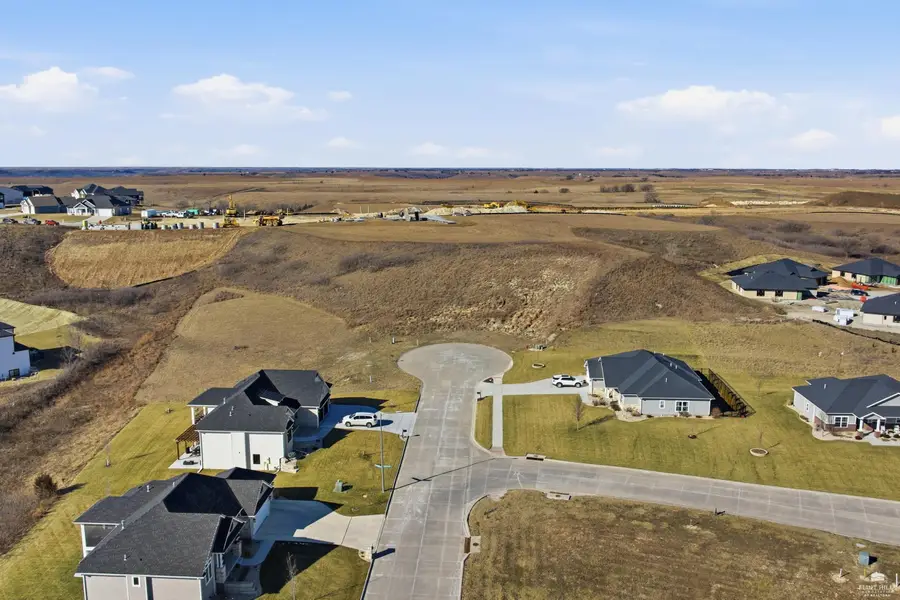 5409 Macnaughten Drive, Manhattan, KS 66503 - Image #2