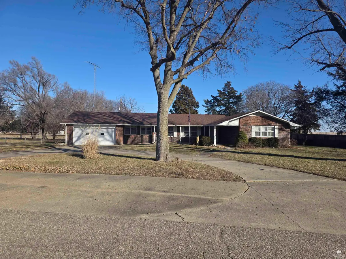 1508 Country Club Lane, Abilene, KS 67410 - #1