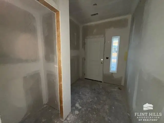 2505 Karen Lane, Junction City, KS 66441 - Image #3