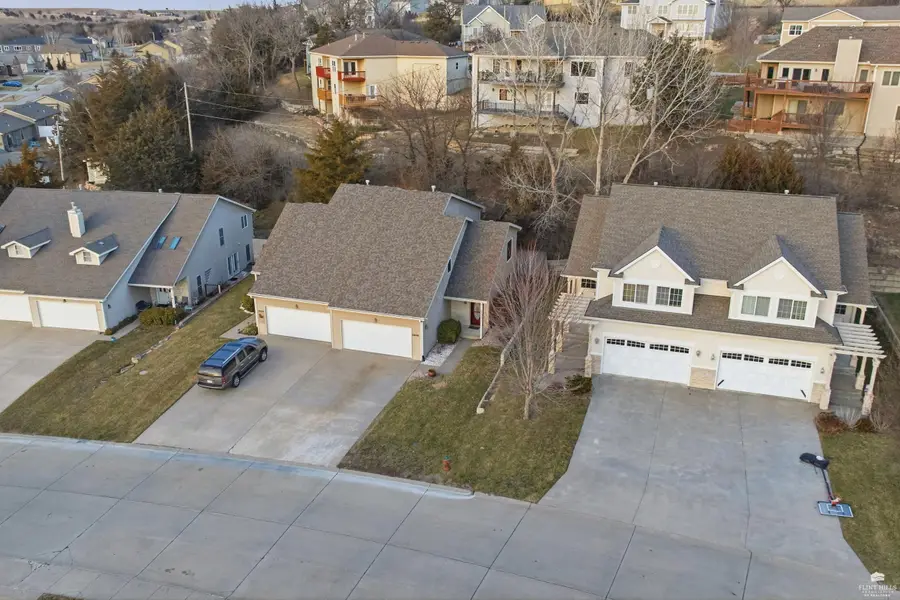 2058 Stephen Court, Manhattan, KS 66503 - Image #2