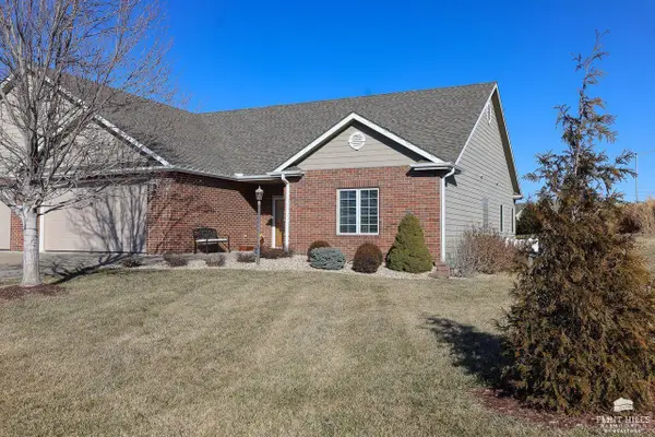1000 Brianna Court, Manhattan, KS 66503