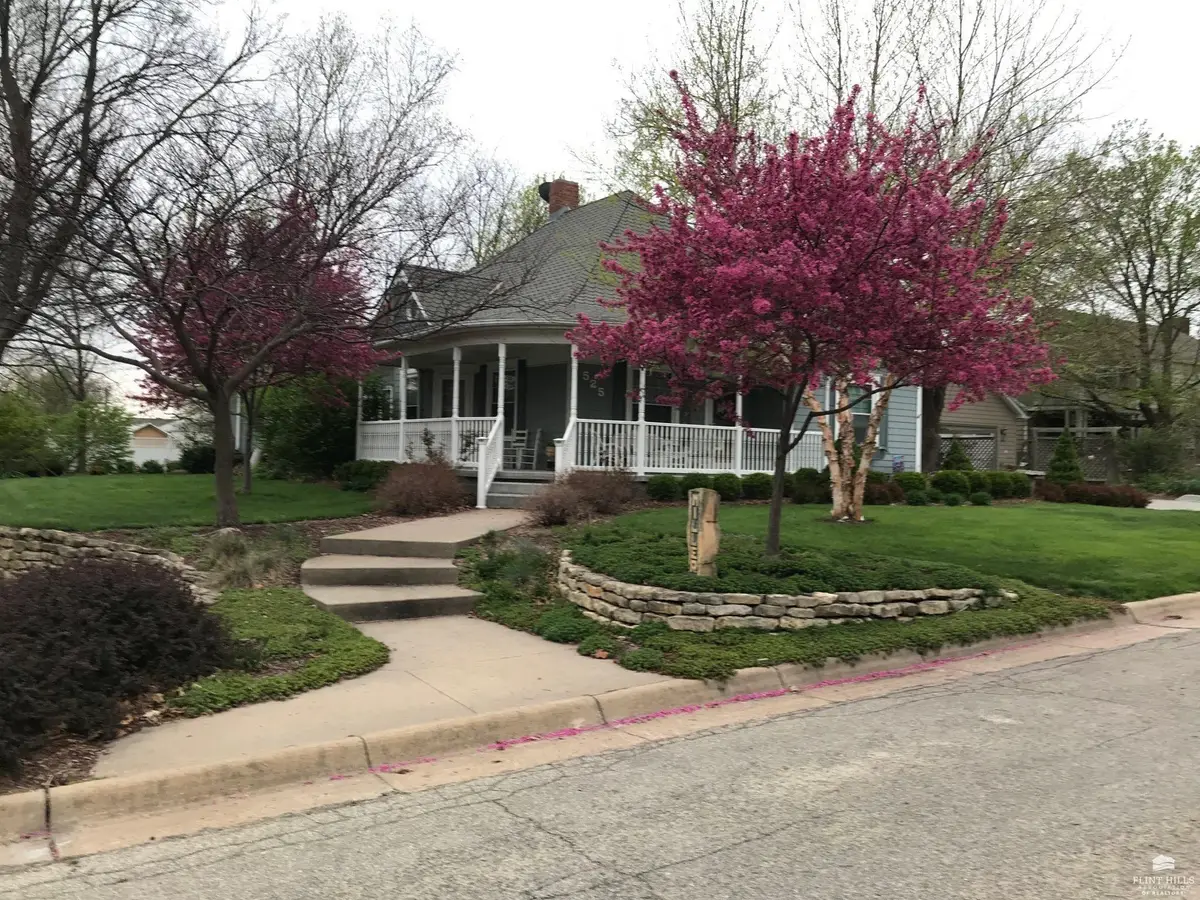 525 W 6 Street, Chapman, KS 67431 - #1
