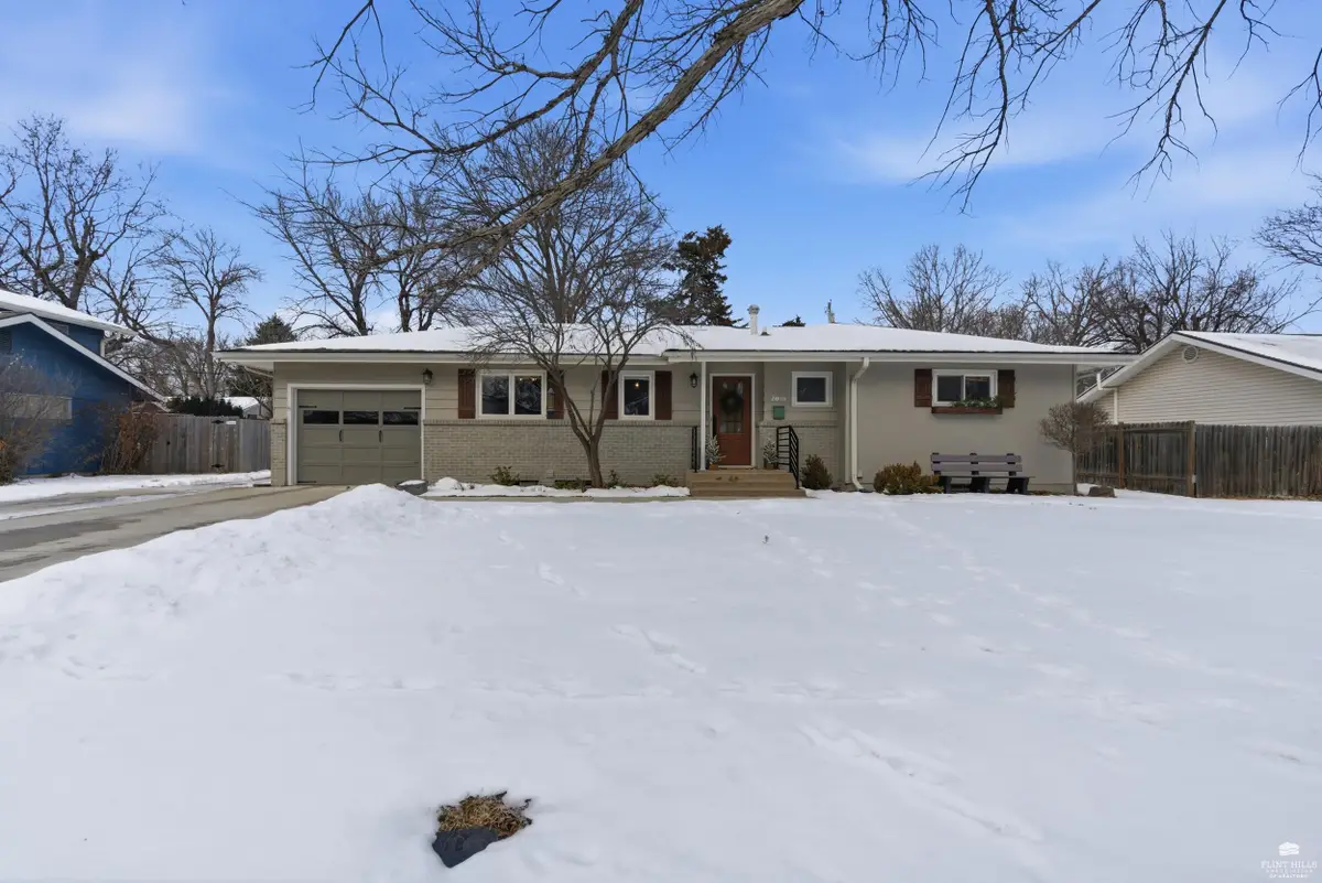 2808 Nevada Street, Manhattan, KS 66502 - Image #1