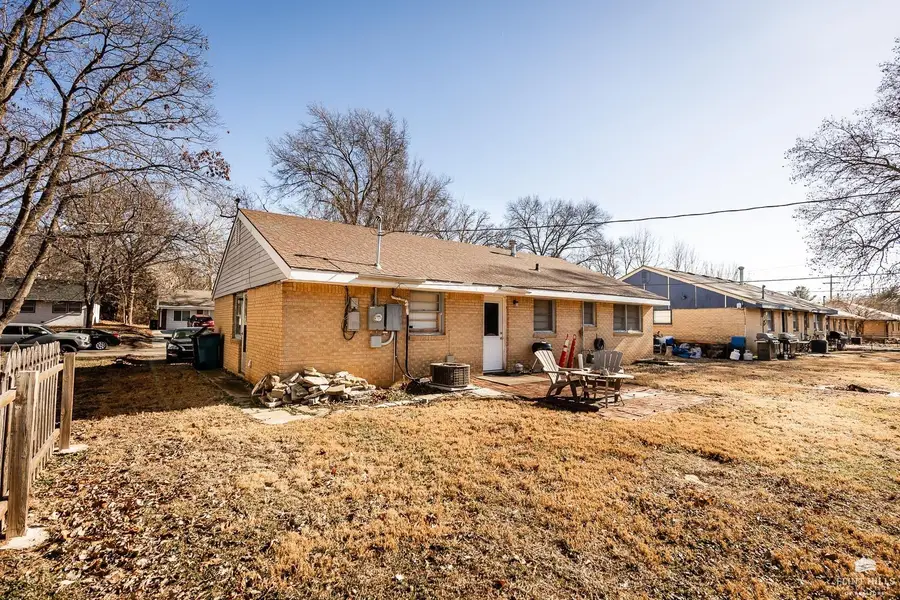 1415 Hartford Road, Manhattan, KS 66502 - Image #3
