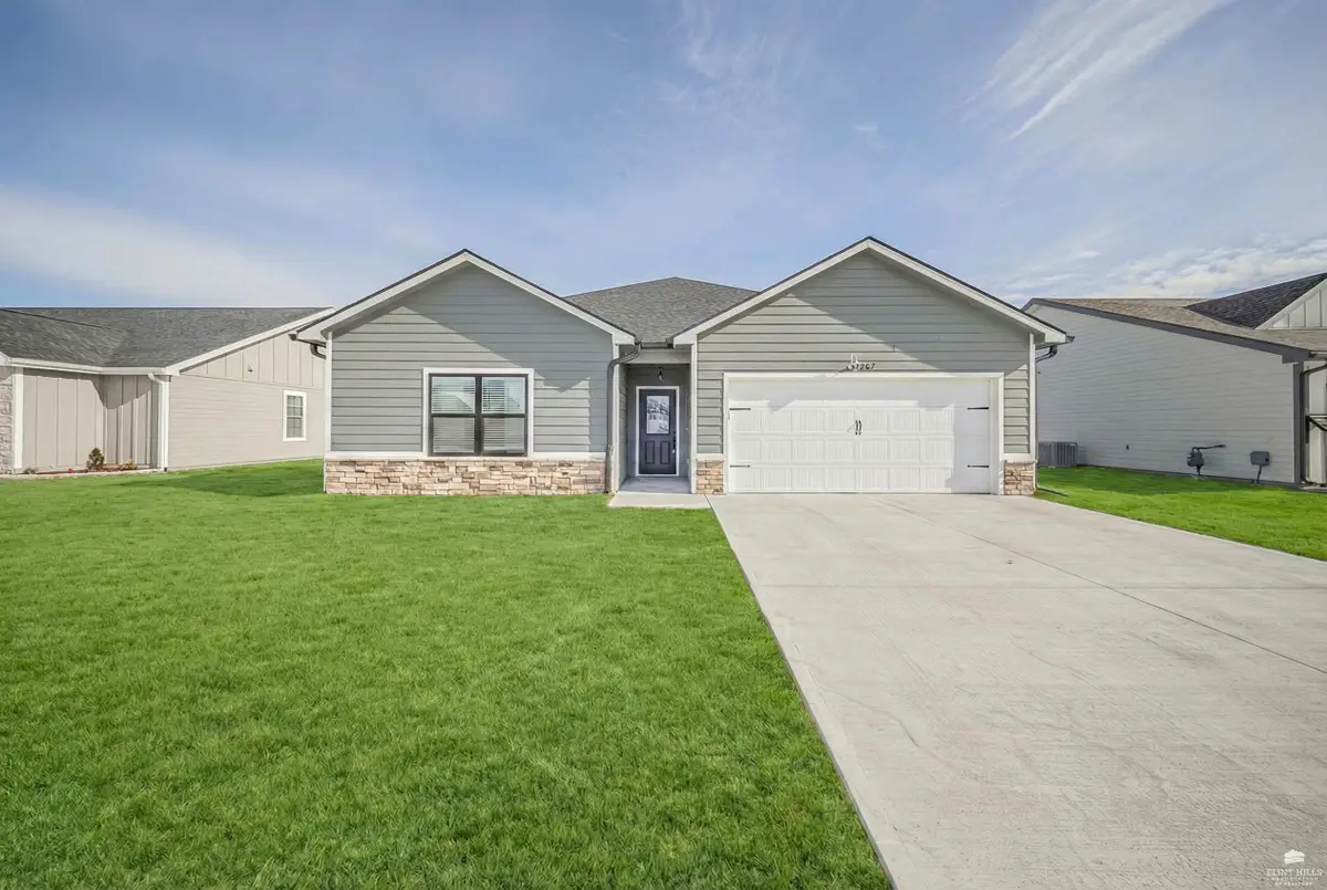 2507 Wren Lane, Junction City, KS 66441 - #1
