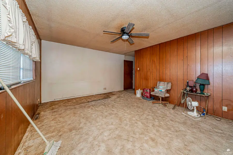 310 S Bluff Street, Enterprise, KS 67441 - #3