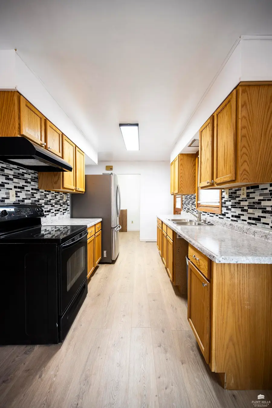 9012 Blue Ridge Road, Manhattan, KS 66503 - Image #3