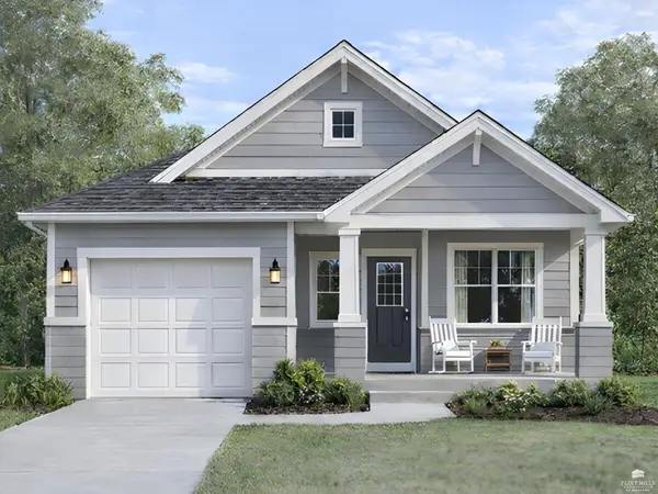 815 14th Street, Wamego, KS 66547