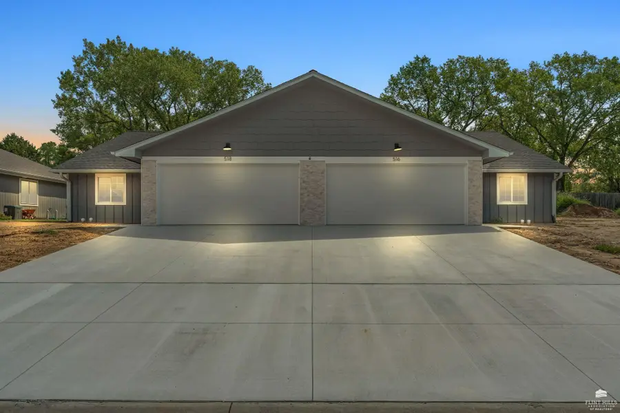 514 Shady Oak Drive, Saint George, KS 66535 - #2