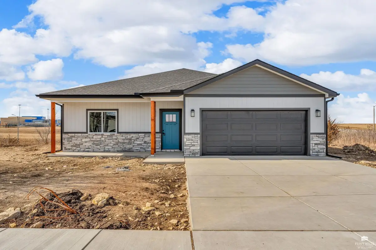 1530 Shoffner Dr., Junction City, KS 66441 - #1