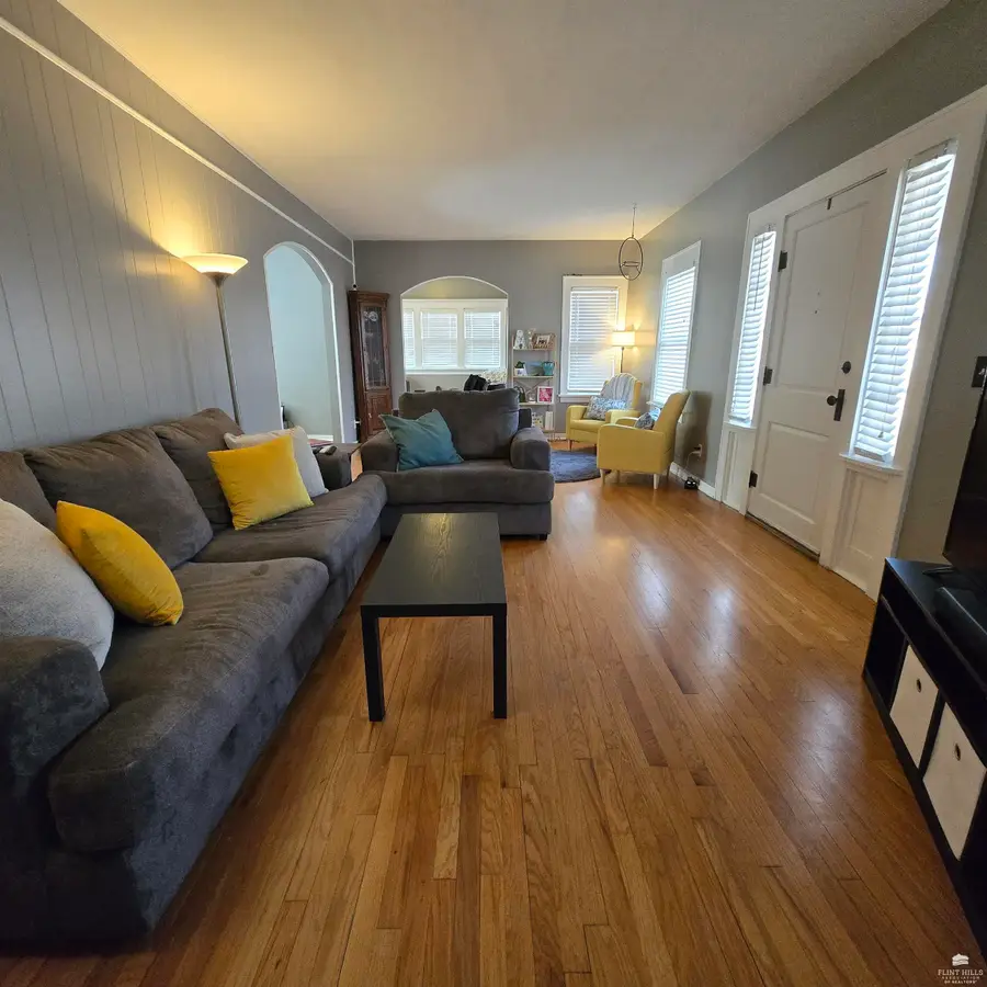 400 NE 9th Street, Abilene, KS 67410 - #3