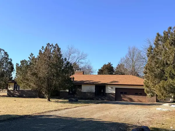 3521 Rocky Ford Avenue, Manhattan, KS 66502