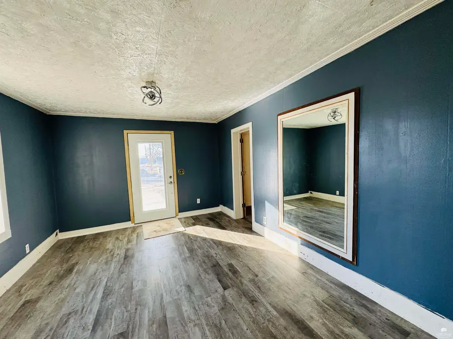 1014 3rd Street, Clay Center, KS 67432 - #3