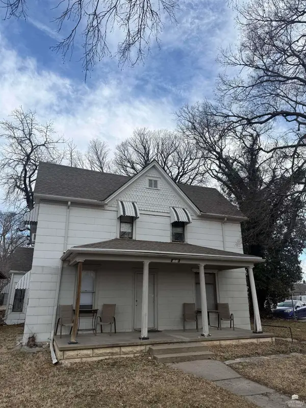 328 W 7th Street, Junction City, KS 66441