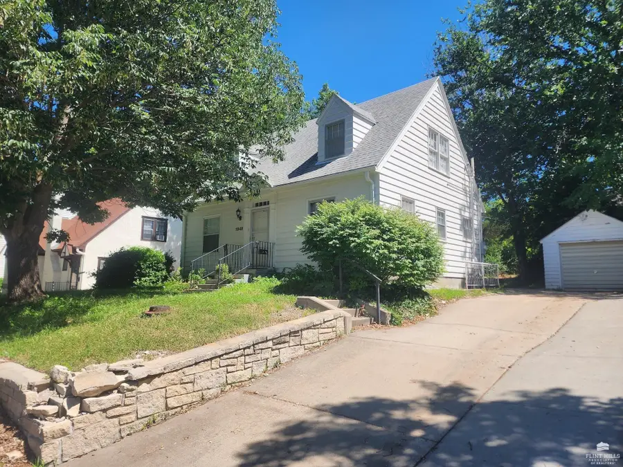 1849 Anderson Avenue, Manhattan, KS 66503 - #2