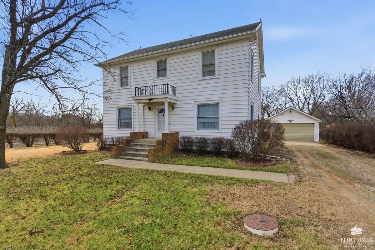 108 Seventh Street, Dwight, KS 66849 - #1
