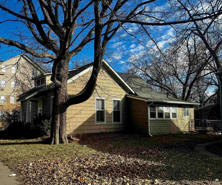 1001 Moro Street, Manhattan, KS 66502 - #3