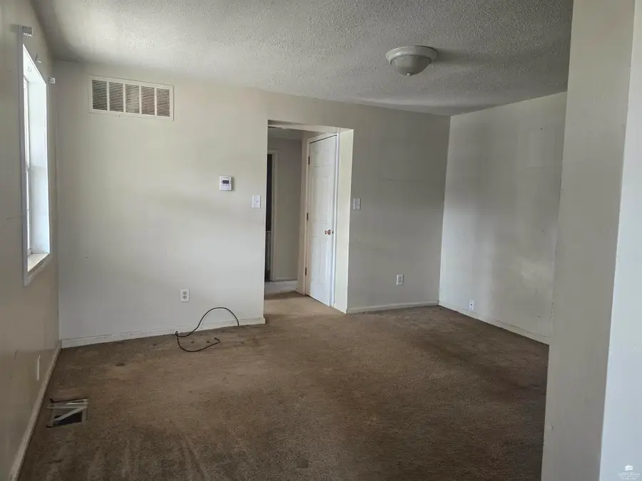 612 NW 6th Street, Abilene, KS 67410 - #2