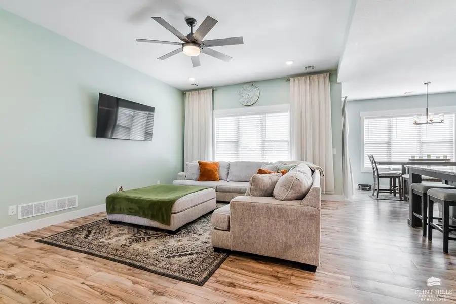 813 Waxwing Drive, Manhattan, KS 66502 - #3