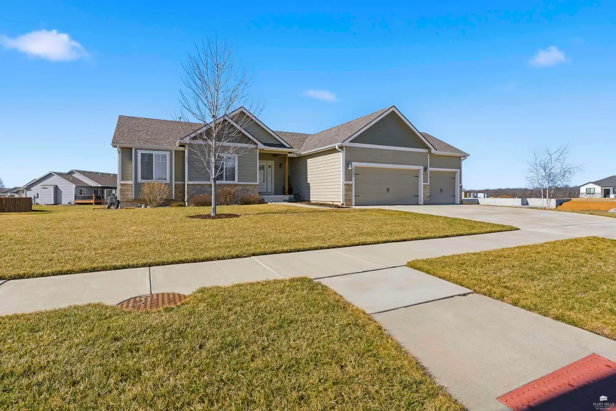 4604 Snapdragon Drive, Manhattan, KS 66502 - #1