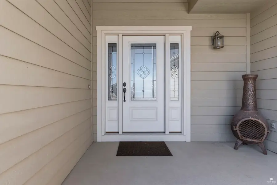 4604 Snapdragon Drive, Manhattan, KS 66502 - #3