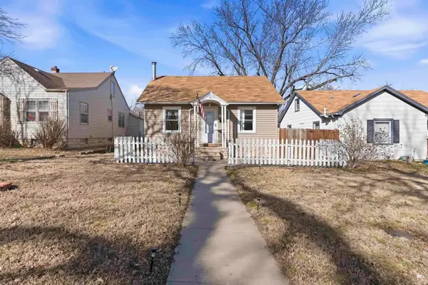 232 W Chestnut Street, Junction City, KS 66441