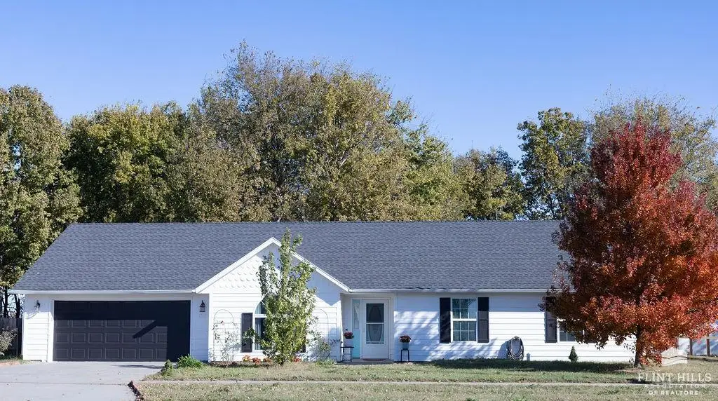 1313 Forest Park Lane, Junction City, KS 66441 - #1