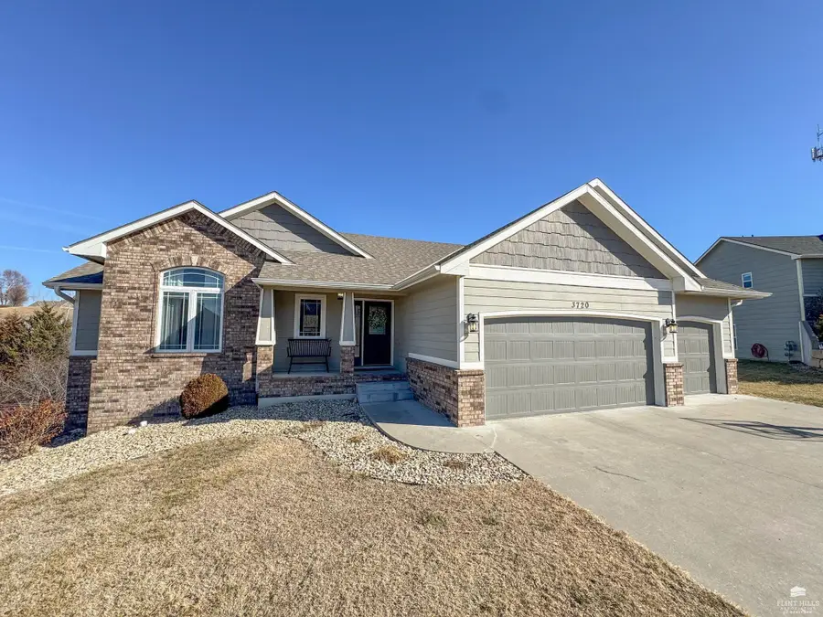 3720 Deakon Drive, Manhattan, KS 66503 - #2