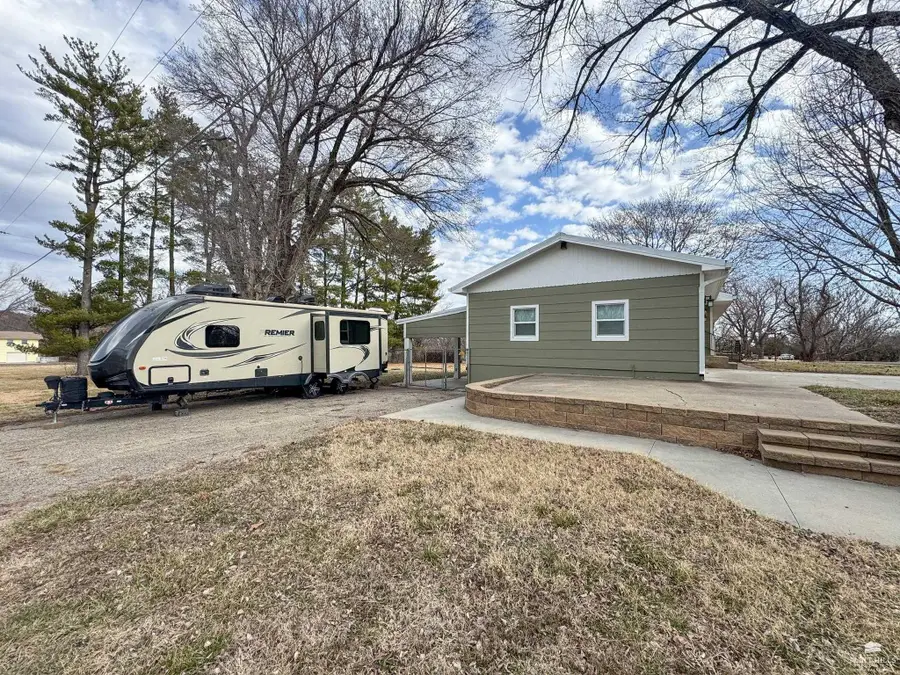 2424 Rogers Boulevard, Manhattan, KS 66502 - #3