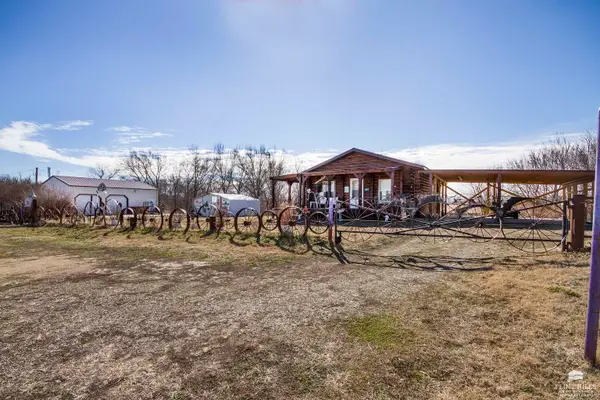 505 W 4th Street, Chapman, KS 67431