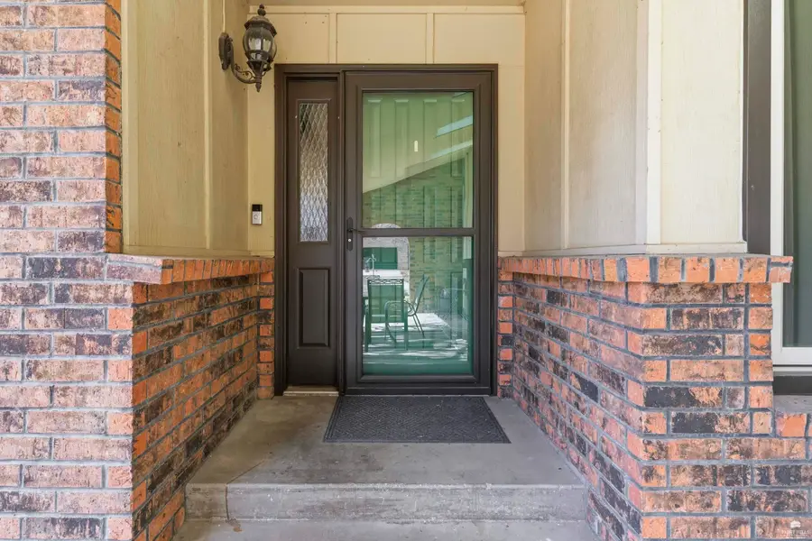 4014 Coachman Road, Manhattan, KS 66502 - #2