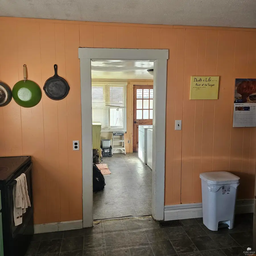 215 S Factory, Enterprise, KS 67441 - #2