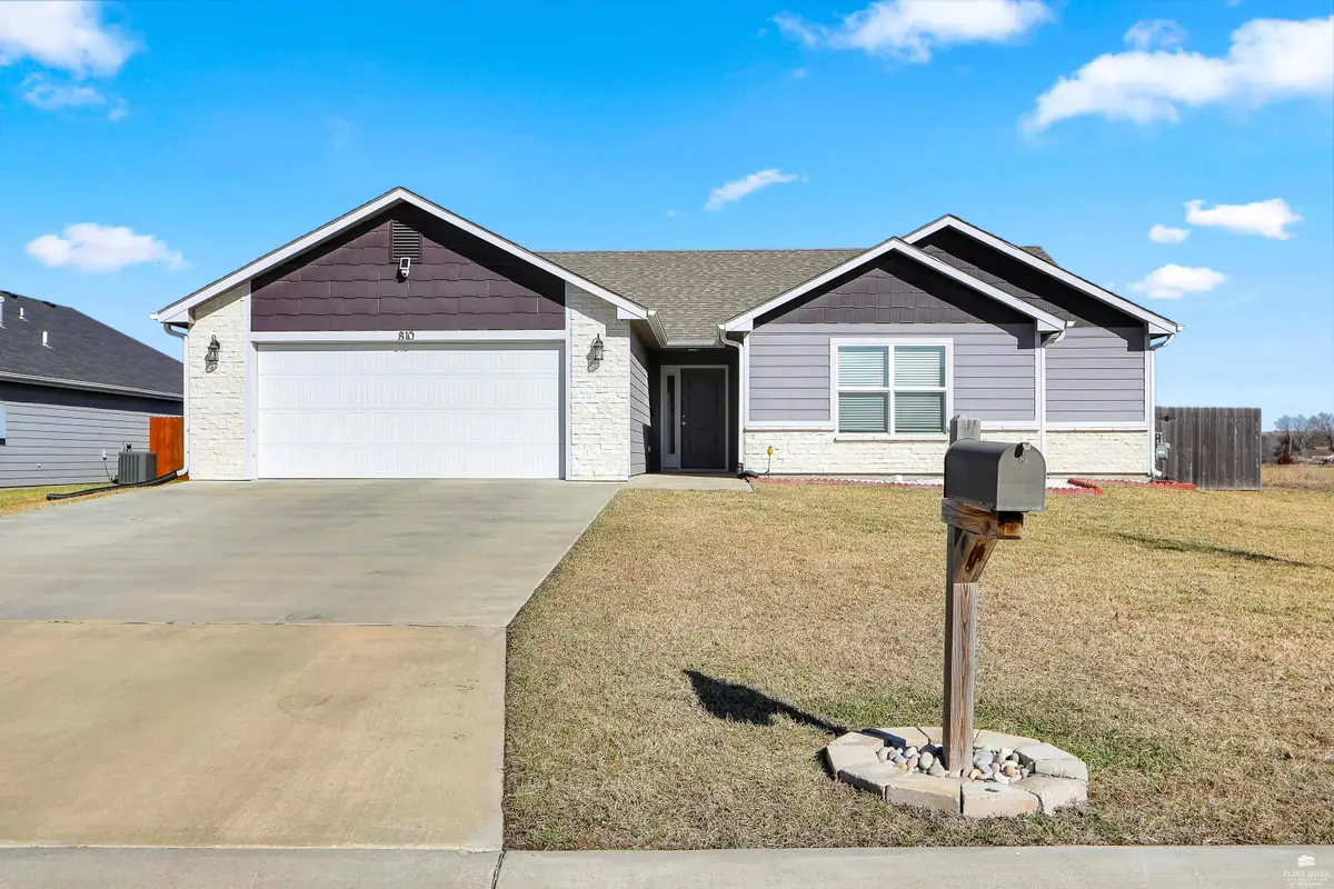 810 Waxwing Drive, Manhattan, KS 66502 - #1