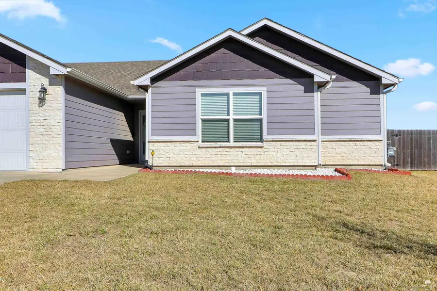 810 Waxwing Drive, Manhattan, KS 66502 - #3
