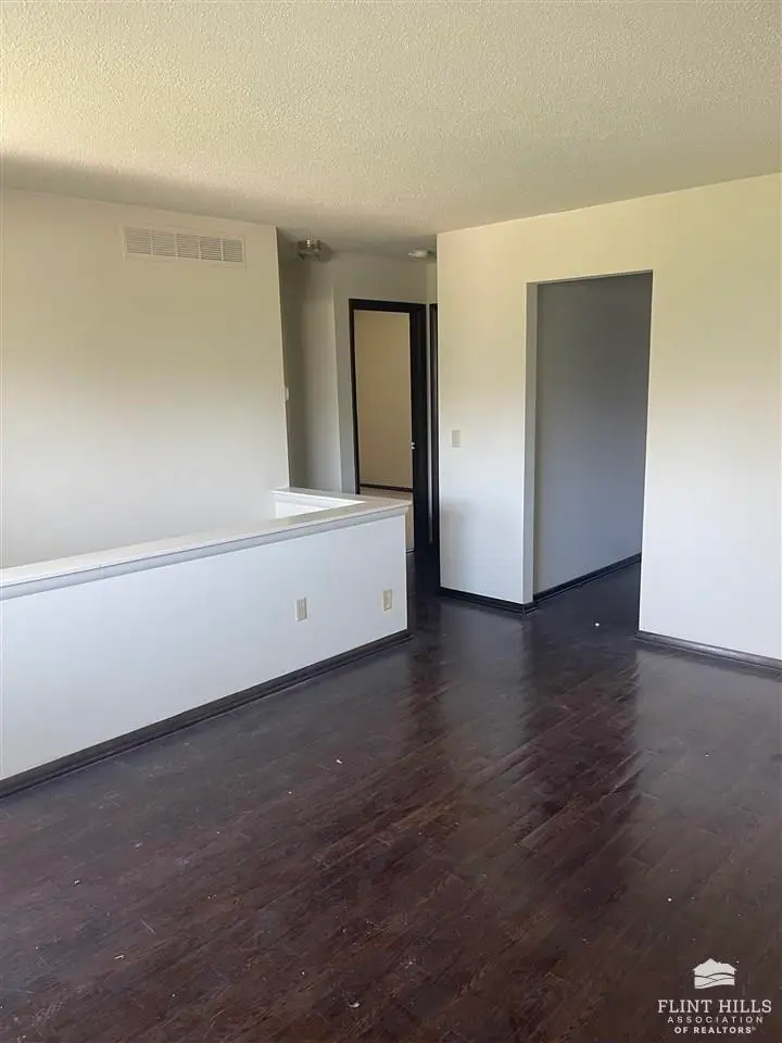 804 Dondee Drive #804 DONDEE, Manhattan, KS 66503 - #3