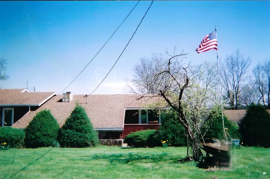 9226 Blue Ridge Road, Manhattan, KS 66503 - #2