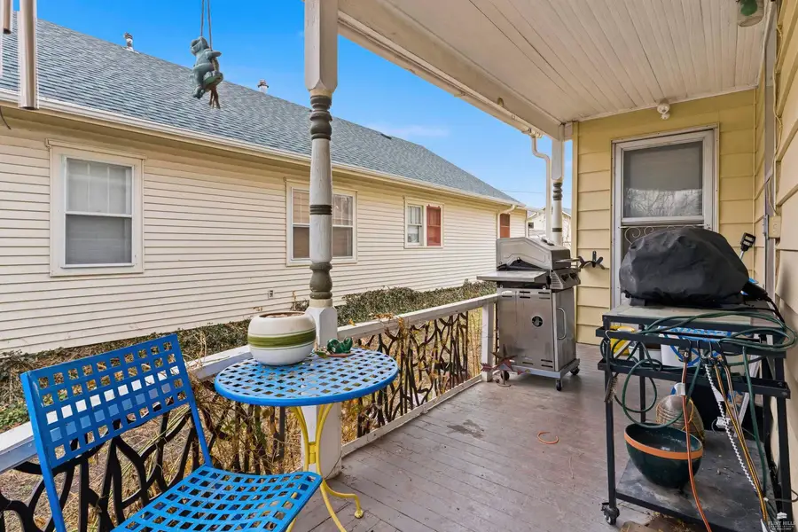 613 Ash Street, Wamego, KS 66547 - #3