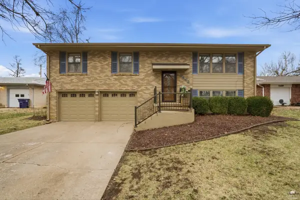 2442 Vaughn Drive, Manhattan, KS 66502