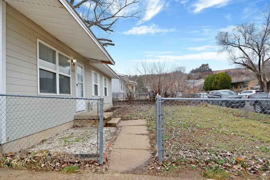 1213 Marshall Drive, Junction City, KS 66441 - #2