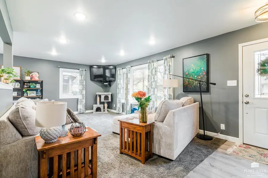 1507 Grandview Drive, Wamego, KS 66547 - #2