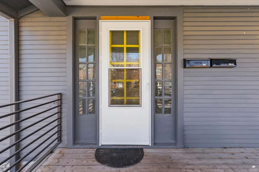 809 Moro Street, Manhattan, KS 66502 - #3