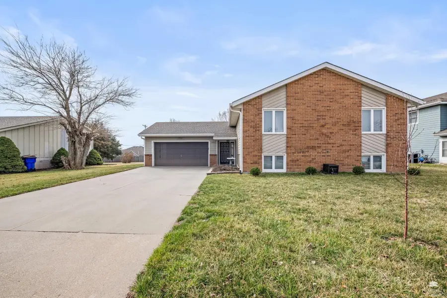 1501 Holly Lane, Junction City, KS 66441 - #3
