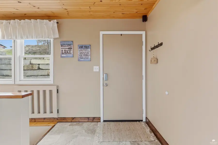 7022 Deer Run, Manhattan, KS 66503 - #3