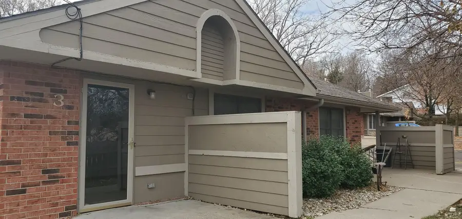 1109 Country Club Lane, Junction City, KS 66441 - #3