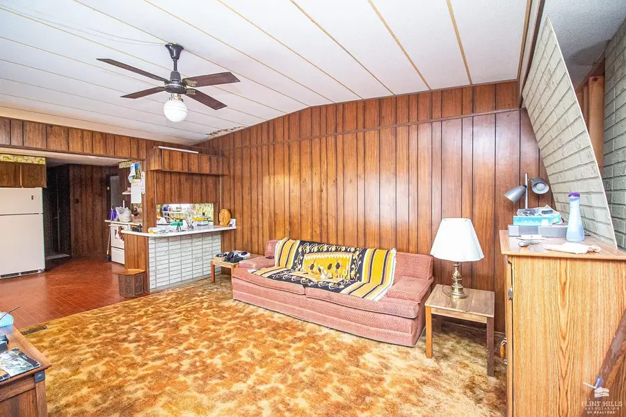 300 W Anchor, Junction City, KS 66441 - #3