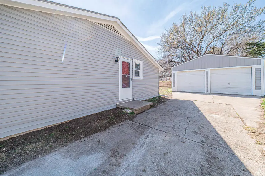 1221 Pershing Drive, Junction City, KS 66441 - #2